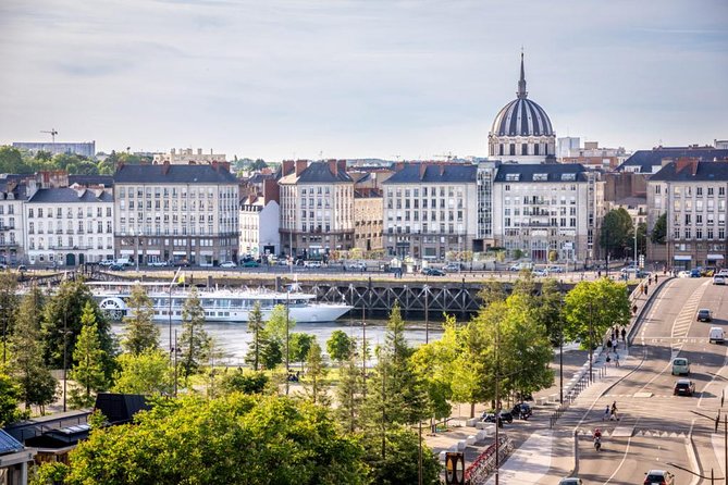 Nantes Private Transfer From Nantes City Centre to Nantes Airport - Inclusions