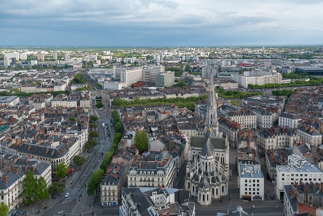 Nantes Private Walking Tour With A Professional Guide - Cancellation Policy