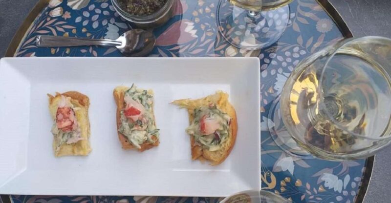 Nantes Traditional Food Group Walking Tour - Key Points