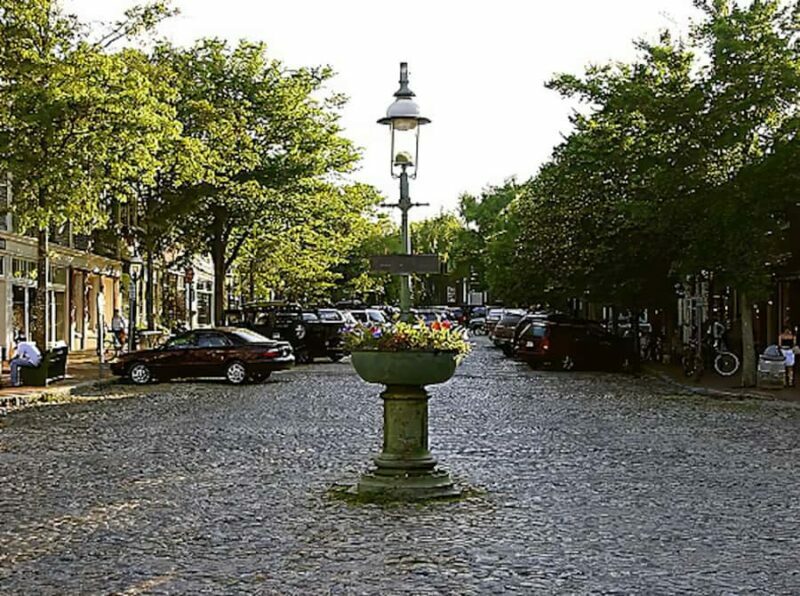 Nantucket: Guided Bike Tour - A Detailed Look at the Nantucket Guided Bike Tour