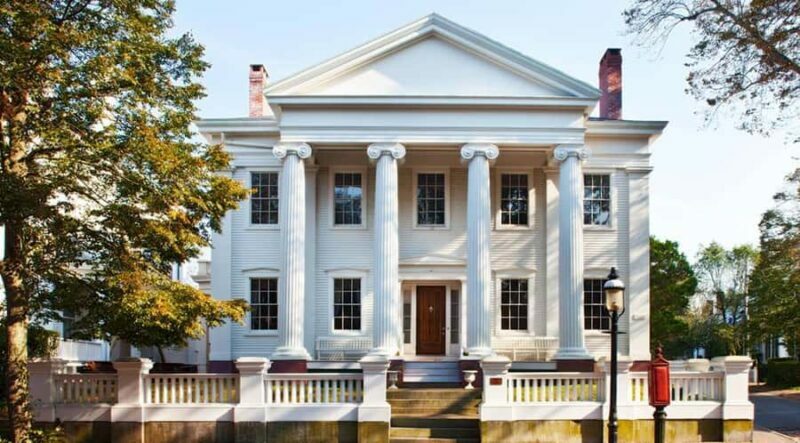 Nantucket: Guided Scenic Island Driving Tour - Exploring Nantucket’s Scenic and Historic Highlights