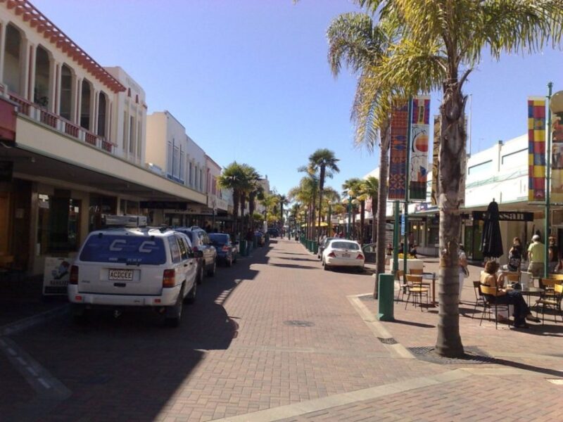 Napier: Art Deco Self-Guided Audio Walking Tour - Recommended Attire