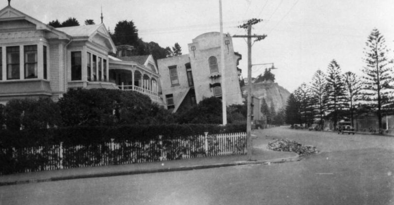 Napier: Self-Guided Earthquake Audio Tour - Significant Locations