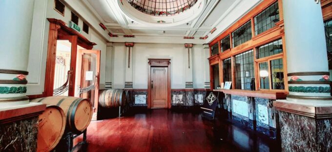 Napier: Wine and Gin Tasting Tour With Lunch - Gin Tasting Experience