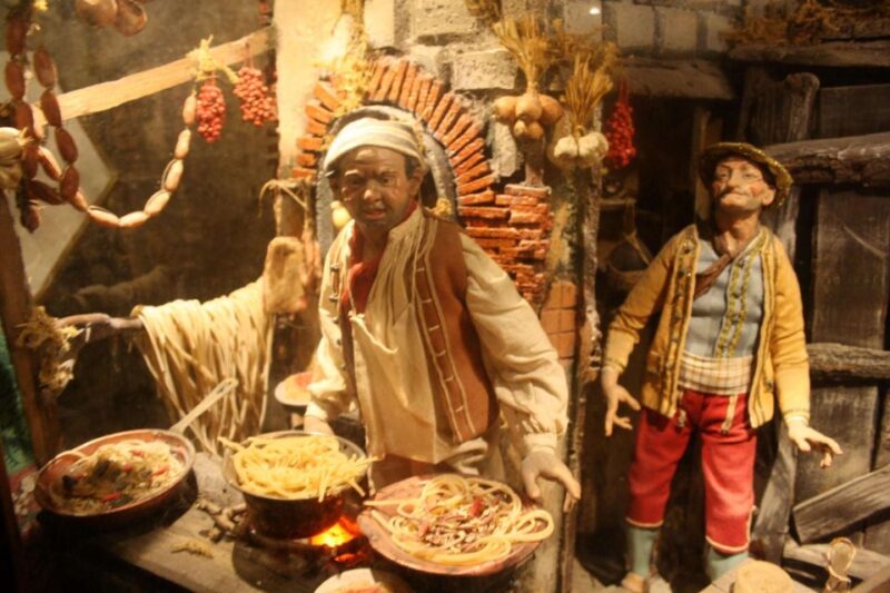 Naples 2-Hour Walking and Sightseeing Tour With Local Guide - Meeting Point and Cancellation Policy