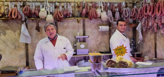 Naples: Food Tour With Davide - Booking Information