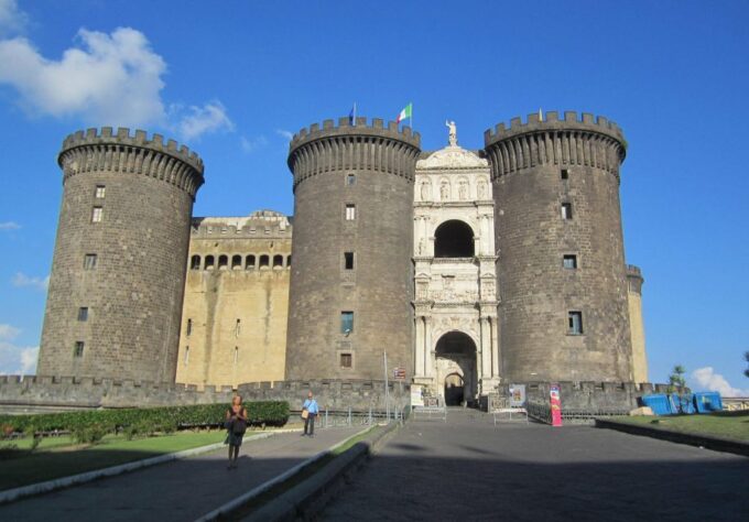 Naples: Full-Day City Tour With Pompeii and Sorrento - Important Information