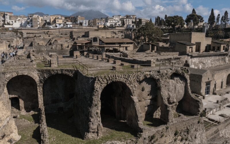 Naples: Herculaneum Entry Ticket With Digital Audio Guide - Key Points