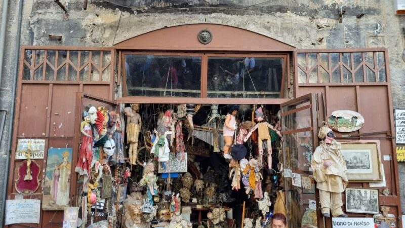 Naples: Historic City Center Guided Walking Tour - Tour Features and Amenities