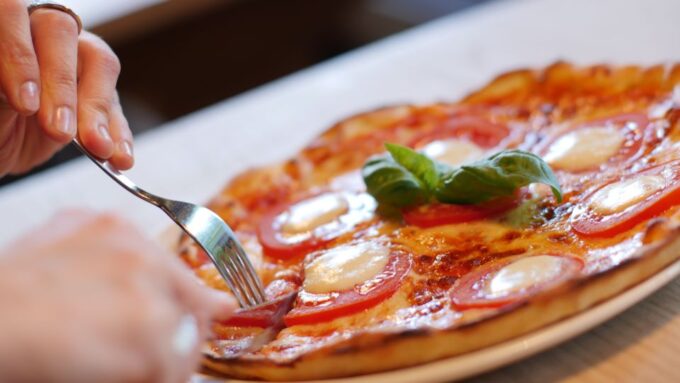 Naples: Margherita Pizza Cooking Class and Lunch - Frequently Asked Questions