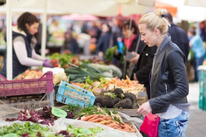 Naples: Market & Lunch or Dinner at a Locals Home - Frequently Asked Questions