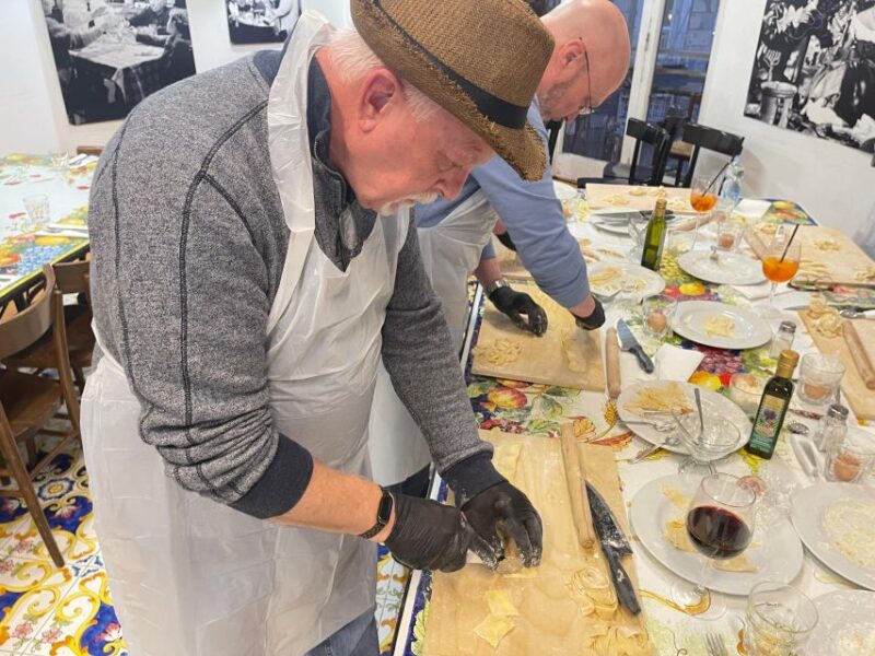 Naples: Pasta Cooking Class With Tiramisù and a Drink - Location and Meeting Point