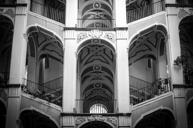 Naples Photo and Street-Food Walking Tour - Meeting and Pickup