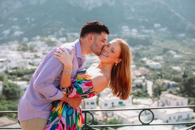 Naples: Photo Shoot With a Private Vacation Photographer - Tour Guide and Accessibility