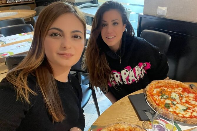 Naples: Pizza Making Class - Hands-on Pizza Preparation