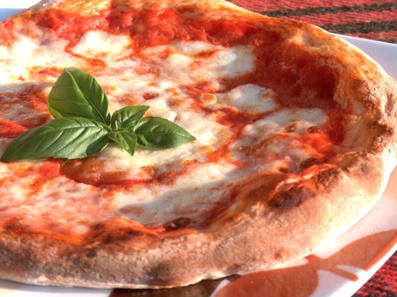 Naples: Pizza Making Workshop and Lunch - Inclusion Highlights