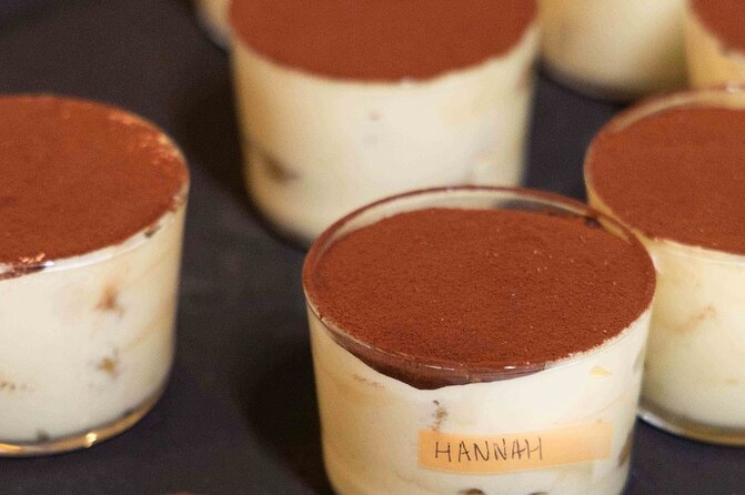 Naples Pizza & Tiramisu the Best Cooking Class in Town - Savory and Sweet Offerings on the Menu