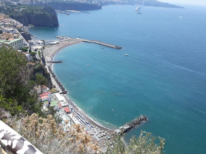 Naples: Positano, Sorrento and Pompeii Private Day Tour - Exploring Positano, Sorrento, and Pompeii