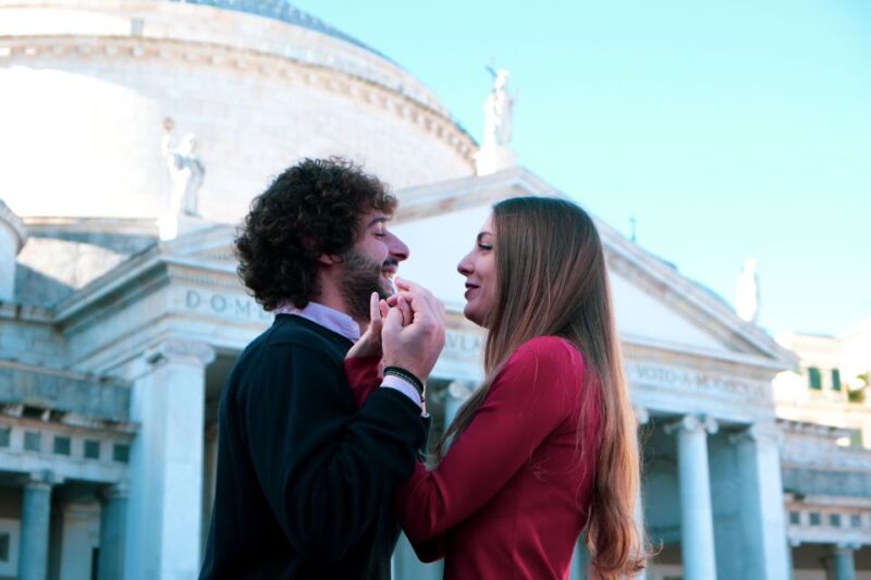 Naples: Private Photoshoot Plebiscito and Vesuvio View - Key Points