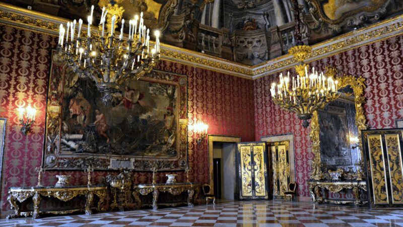 Naples: Royal Palace Entry Ticket With Digital Audio Guide - Key Features of the Royal Palace
