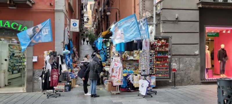 Naples: Spanish Quarter and Underground Naples Walking Tour - Key Points