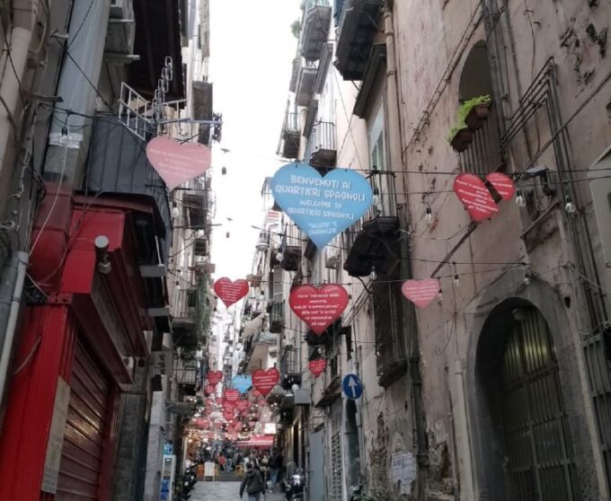 Naples: Spanish Quarter and Underground Naples Walking Tour - Tour Itinerary