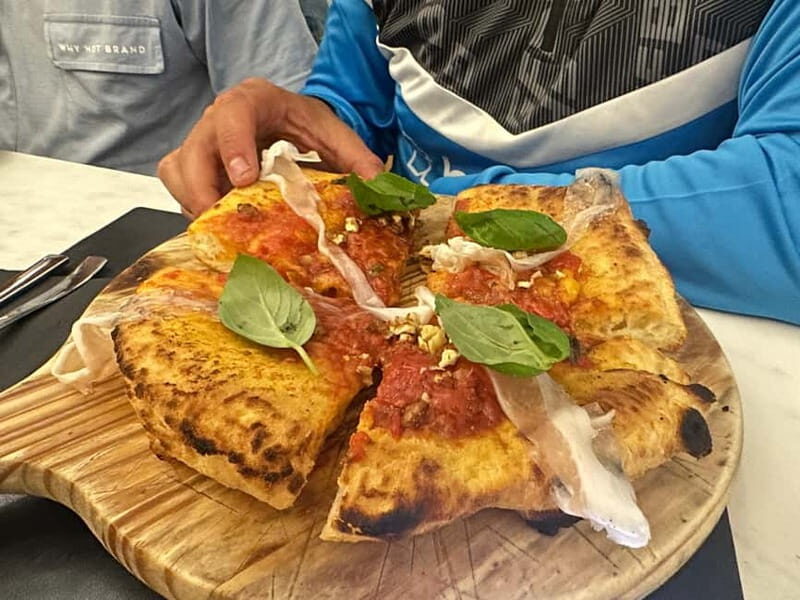 Naples: Street Food, Facts and Sightseeing Walking Tour - Key Points