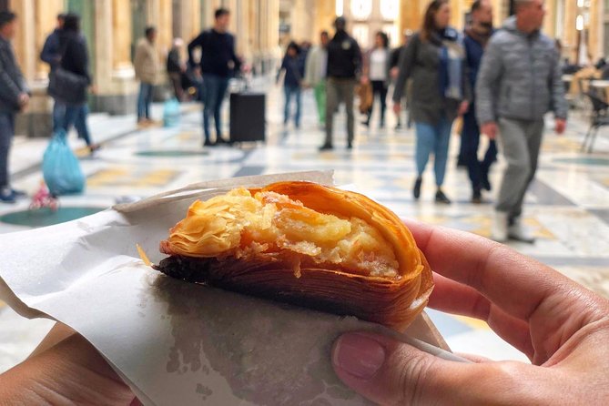 Naples Street Food Tour With a Native & Top Rated Expert - Exploring Piazza Bellini