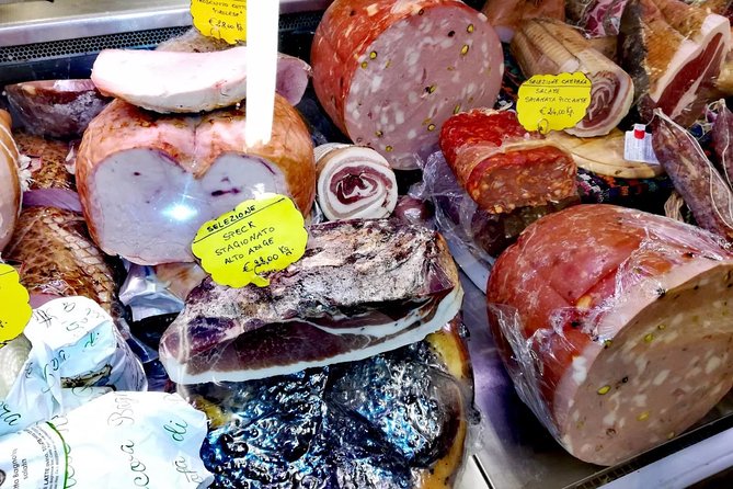 Naples Street Food Tour With a Native & Top Rated Expert - Tour Accessibility and Requirements