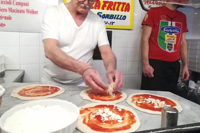 Naples Street Food Tour With Foodie Guide Around Historical Center - Foodie Highlights of the Tour