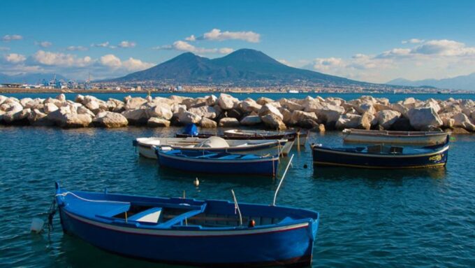 Naples: Sunset Cruise Naples Bay - Romantic Boat Tour