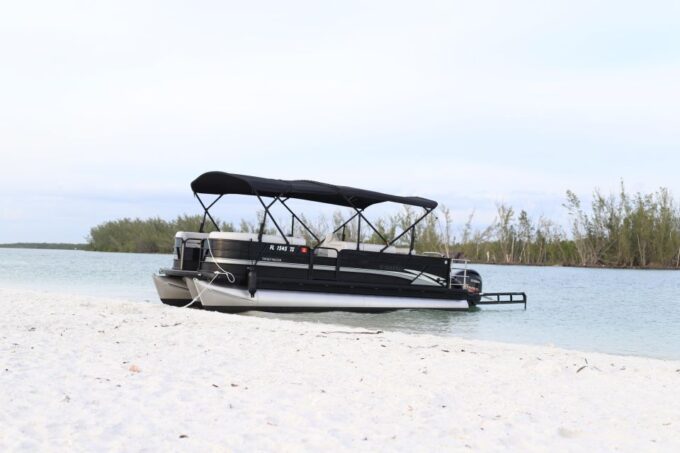 Naples to Keewaydin Water Shuttle With Everything Included! - Frequently Asked Questions