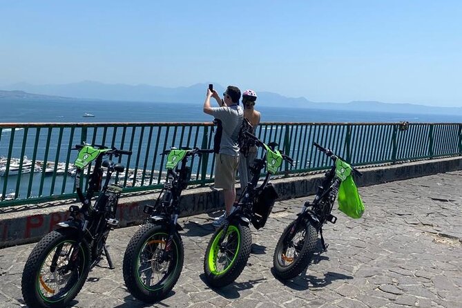 Naples Tour by E-Bike - Tour Accessibility