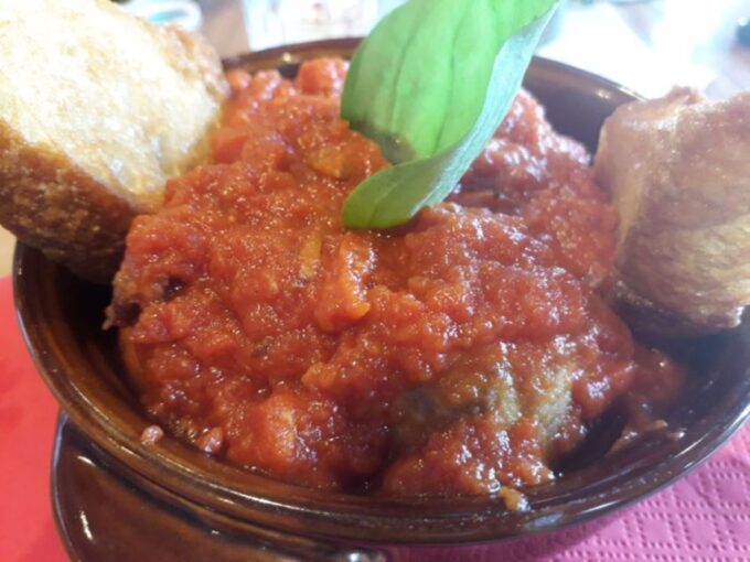 Naples: Traditional Food Walking Tour With Tastings - Frequently Asked Questions