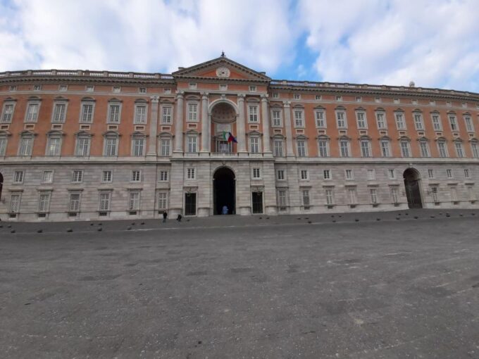 Naples: Transfer From Naples to Rome With a Stopover in Caserta - Booking and Cancellation