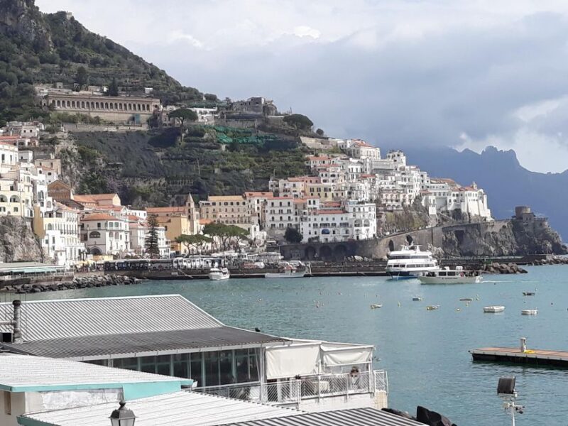 Naples: Transfer to Amalfi One-Way - Key Points