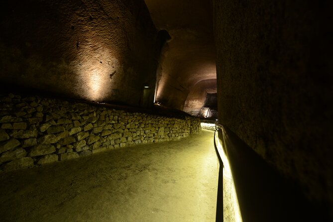 NAPLES: Underground City Tour With ELEVATOR - Navigating the Elevator
