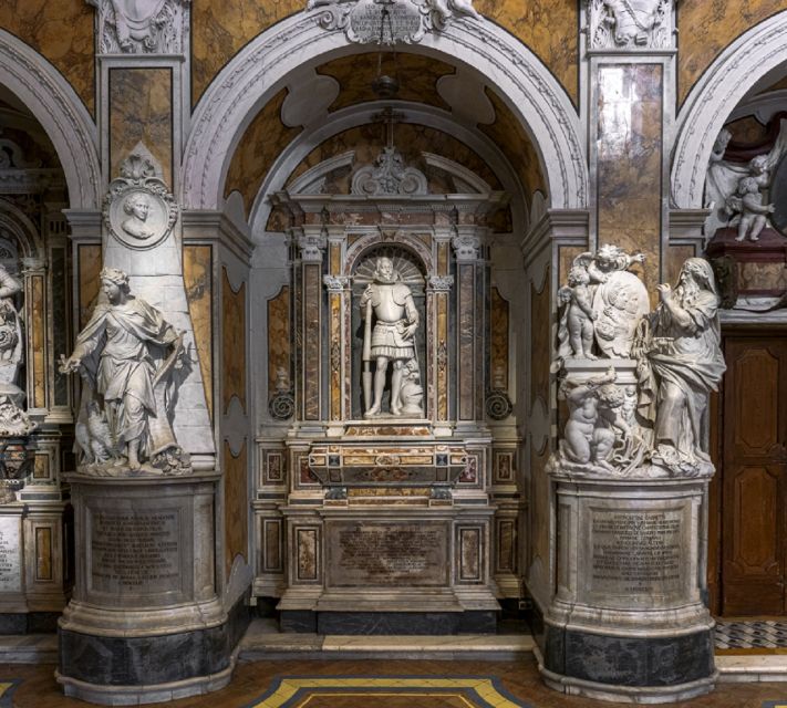 Naples: Veiled Christ and Historical Center Guided Tour - Cultural Insights and Guided Commentary