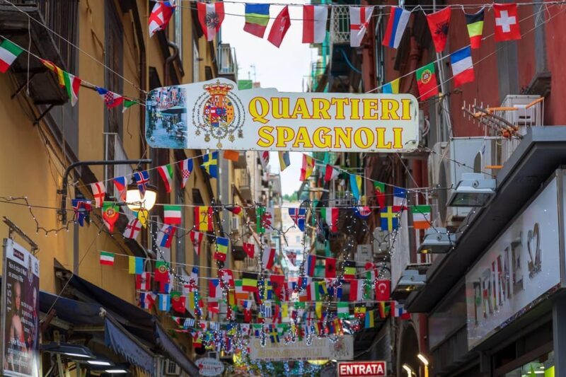 Naples: Walk Through the Citys Alleys With Local Guide - Traditional Foods and Drinks of Naples
