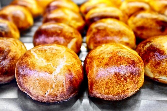 Naples Walking Food Tour With Secret Food Tours - Historic Exploration