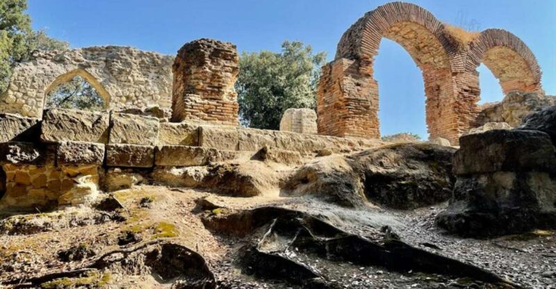 NAPLES: WHERE MYTH AND HISTORY MEET - Key Points