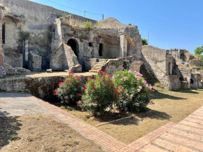 NAPLES: WHERE MYTH AND HISTORY MEET - Visiting the Ancient Cumae
