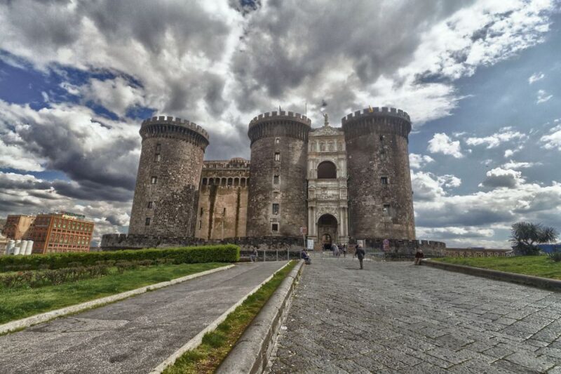 Napoli: Half-Day City Sightseeing Group Tour - Tour Features and Inclusions