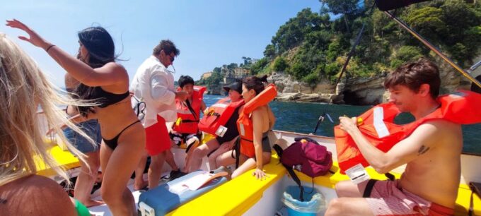 Napoli: Myths & Legends Cruise With Snorkeling - Swim at Posillipo Beaches