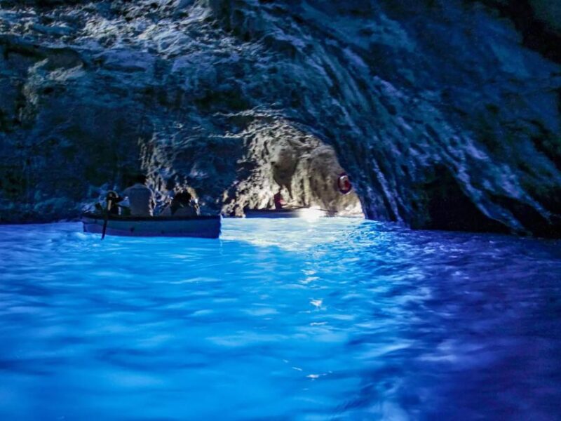 Napoli to Capri: An Italian Odyssey - Inclusions