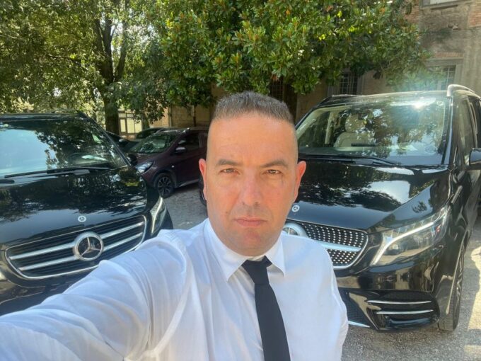 Napoli Vincent Travel, Top Driver, Transfers & Tours - Onboard Vehicle Features