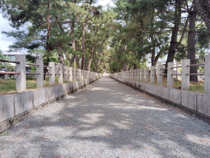 Nara: Hōryū-ji 2 Hours at the World's Oldest Wooden Building - Historical Artifacts and Statues Throughout Temple Grounds
