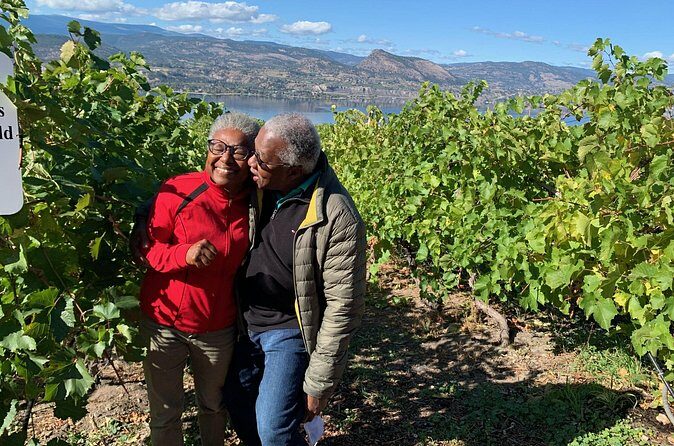 Naramata Full Day Lunch Wine Tour- Incl. Tasting Fees & Gratuity! - Who Should Book This Tour?