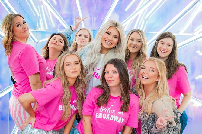 Nashville Bachelorette & Birthday Photoshoot Experience - Capture Memories in Nashvilles Neighborhoods