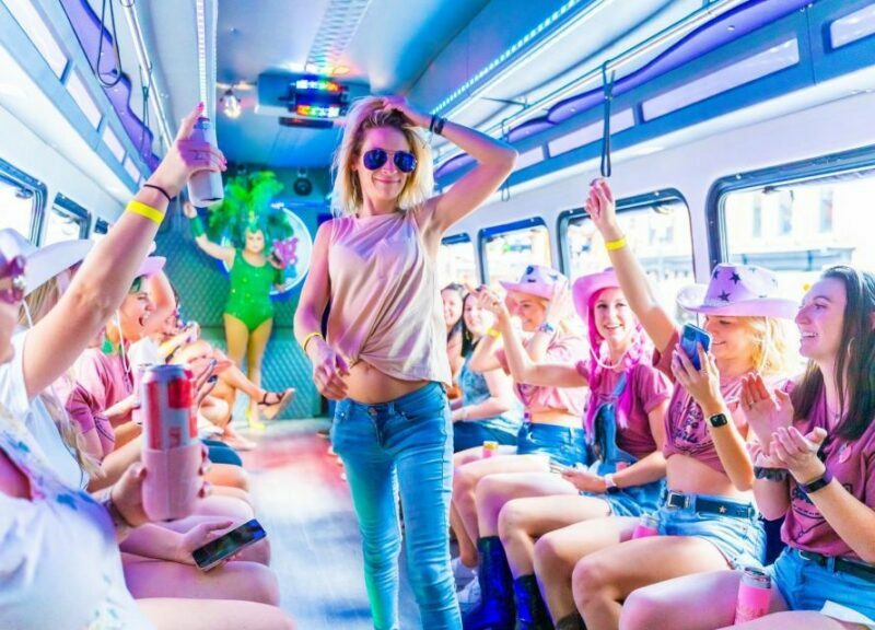 Nashville: Drag Queen Party Bus w/Games, Dancing & Drag Show - Practical Tips for Participants